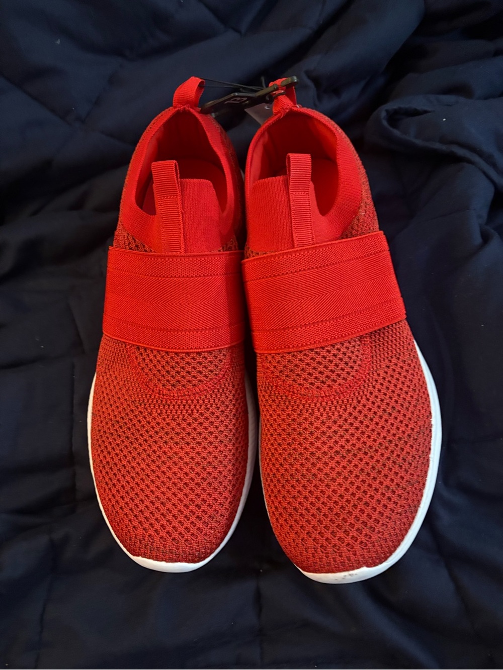 Men's Slip-On Athletic Sneakers - Red